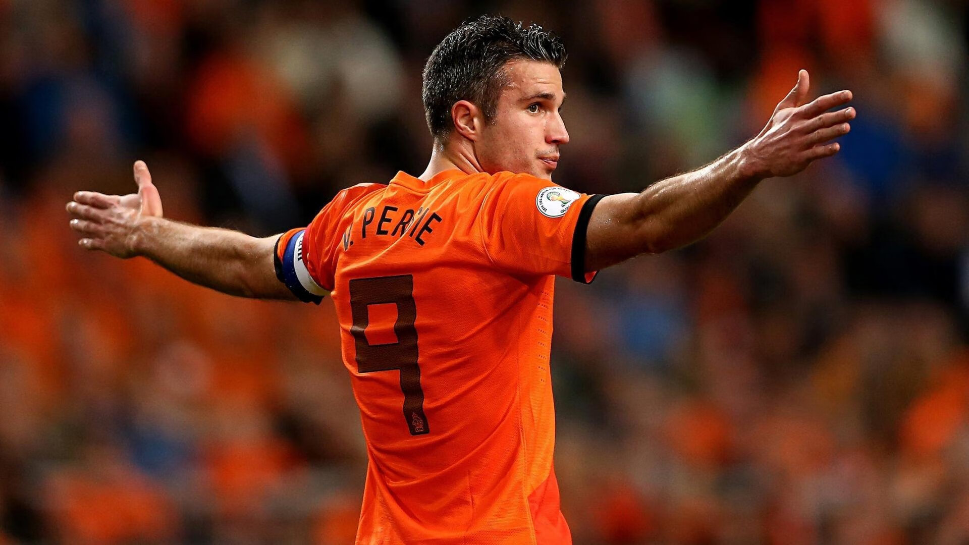 爱游戏平台-特斯·冯·迪克：为南非队的进攻体系注入活力，推动攻势发展，冯斯特拉克家族